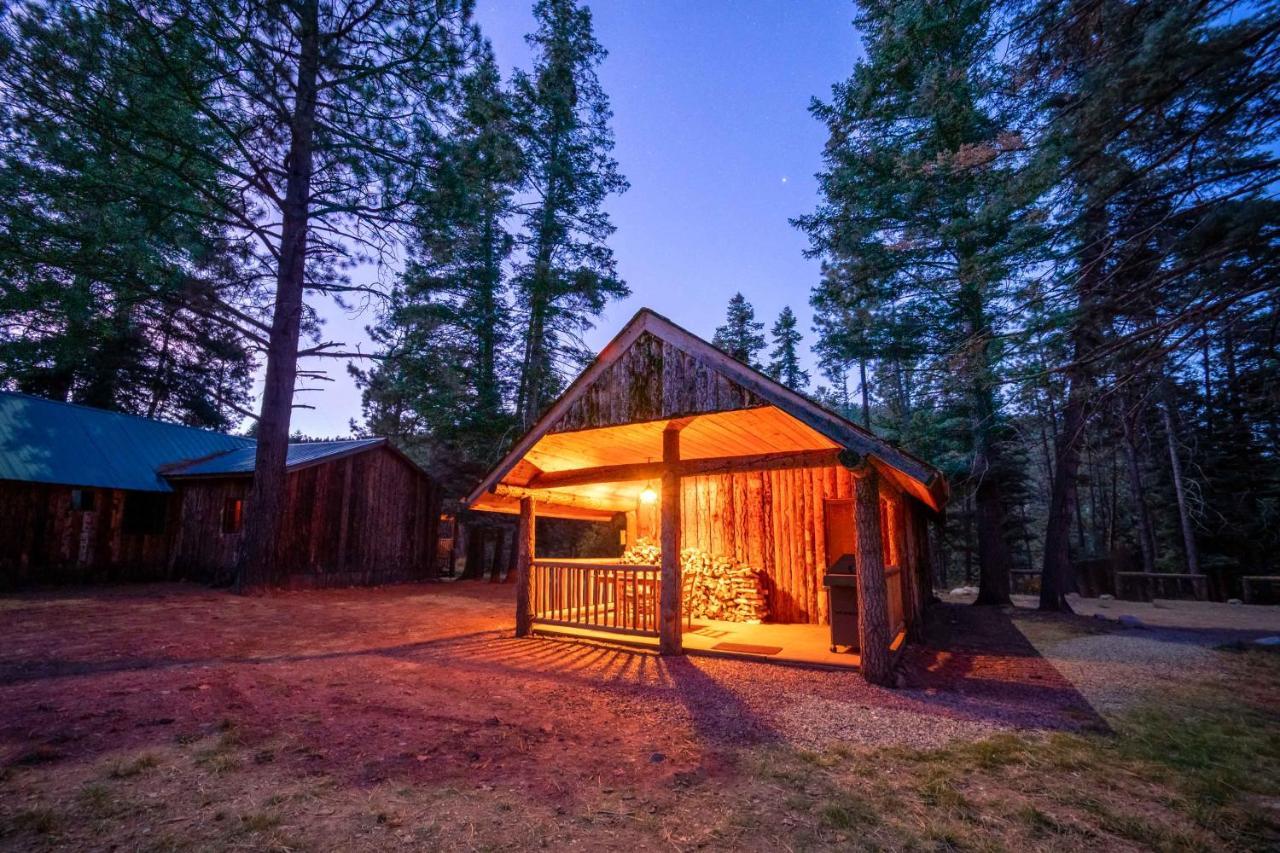 Corkins Lodge Chama Ngoại thất bức ảnh
