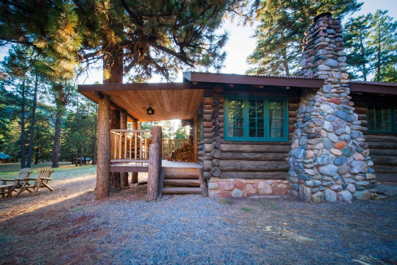 Corkins Lodge Chama Ngoại thất bức ảnh