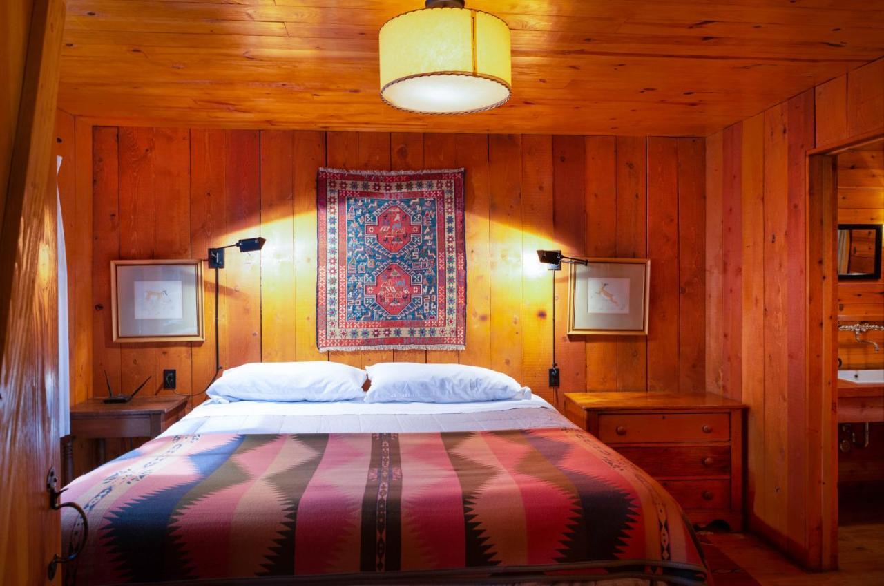 Corkins Lodge Chama Ngoại thất bức ảnh