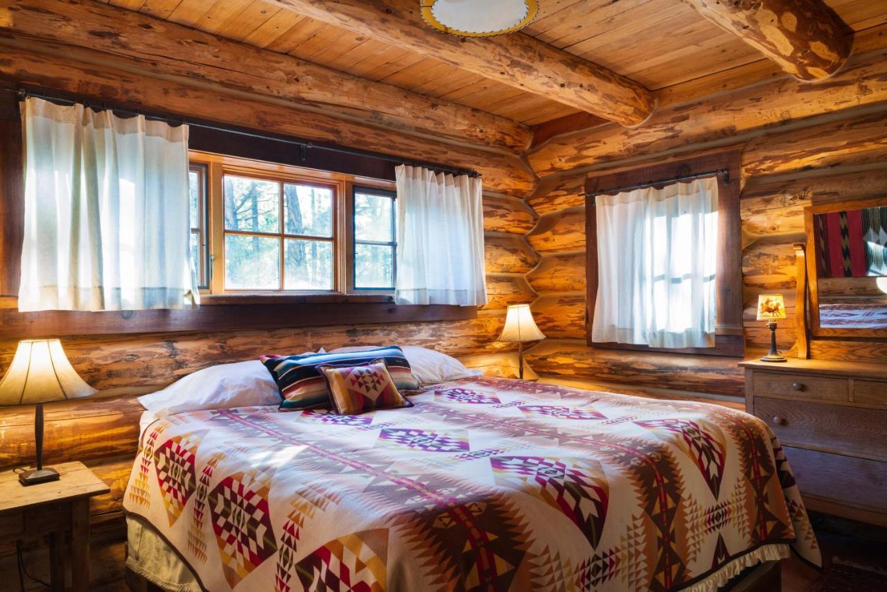 Corkins Lodge Chama Ngoại thất bức ảnh